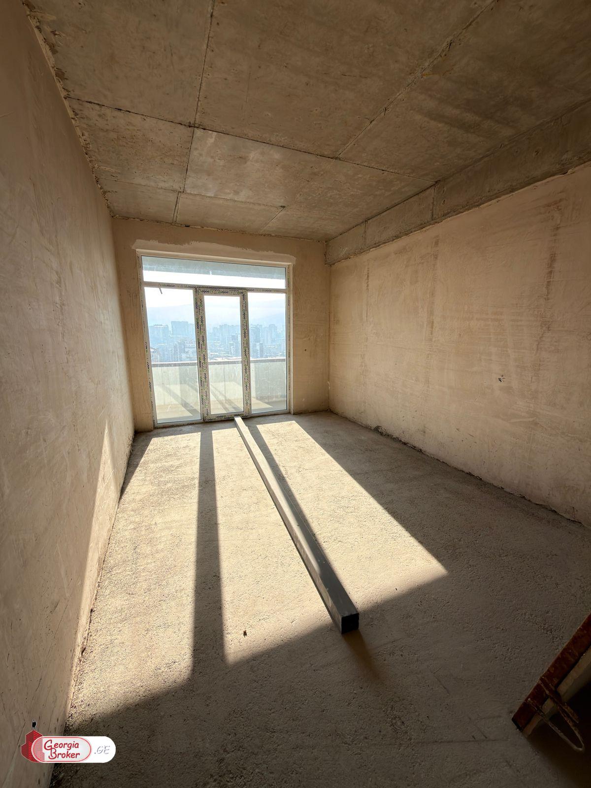 იყიდება ახალი აშენებული 4 ოთახიანი ბინა